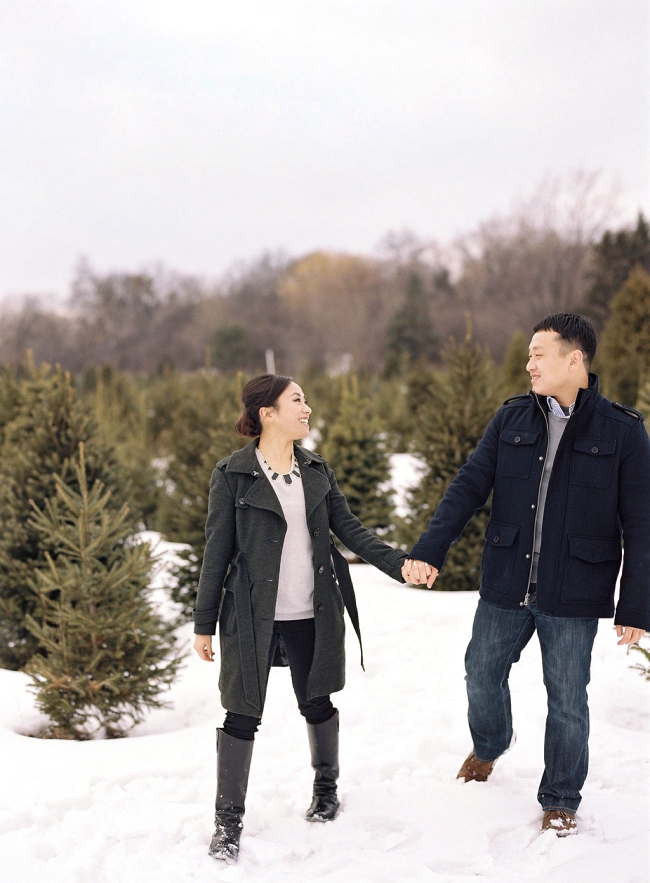kinawicks-christmastreefarmengagementsession_1022